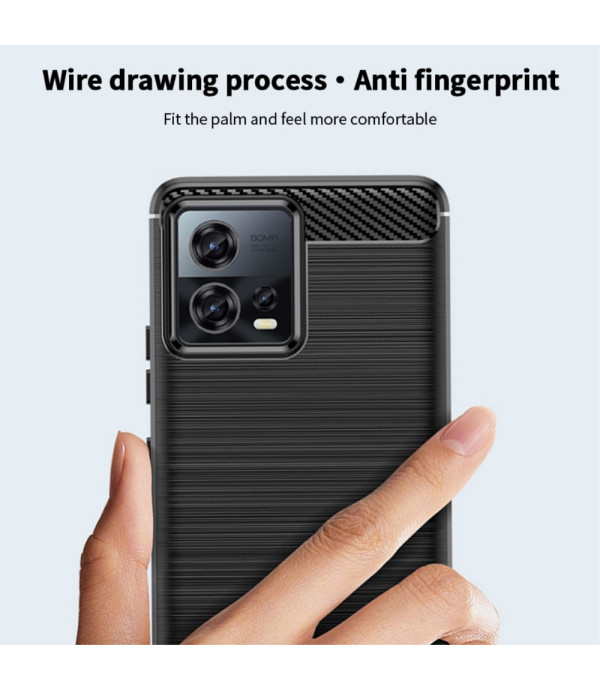 Carbon Fiber silikonska zaštitna maskica Motorola Edge 30 Fusion