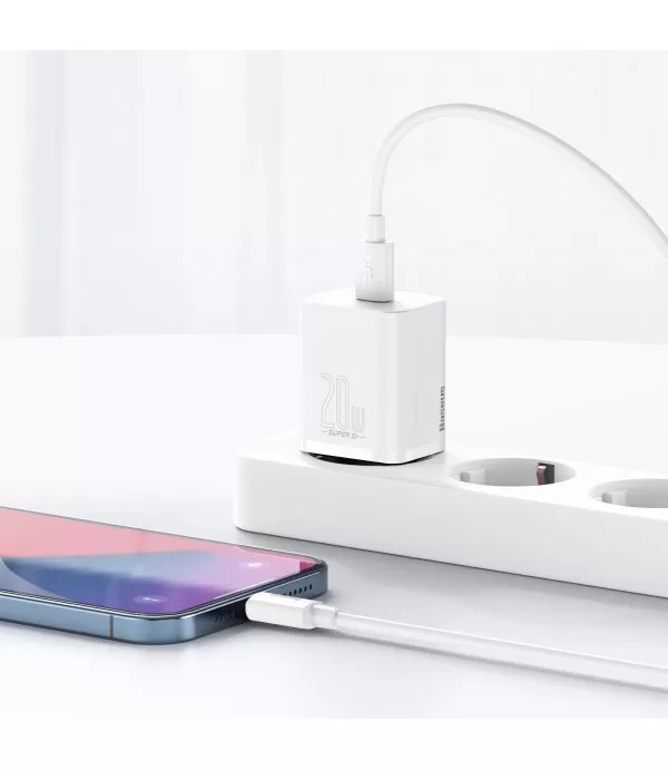 BASEUS Super Si brzi punjač 20W s podatkovnim kabelom Type-C na Lightning 1m