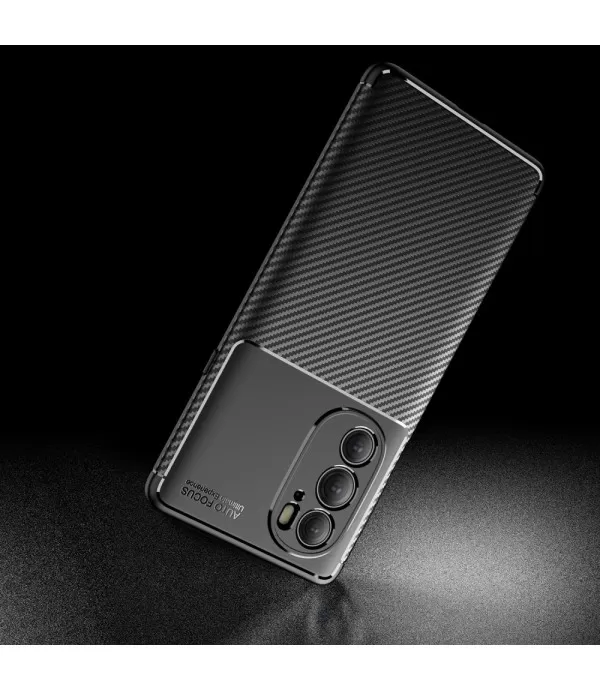 Carbon Fiber silikonska zaštitna maskica Motorola Edge 30 Pro