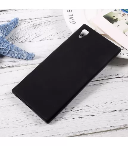Silikonska zaštitna maska Sony Xperia XA1