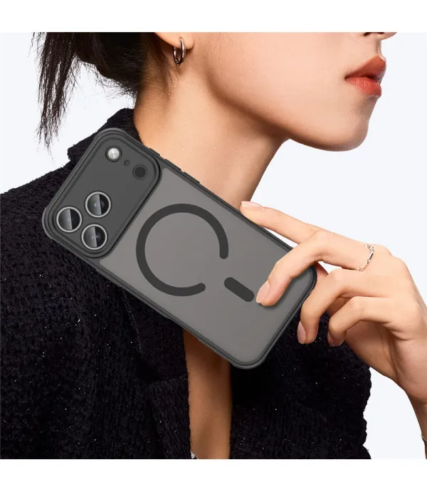 MagSafe maskica za iPhone 17 Pro Max crna s mat prozirnim leđima